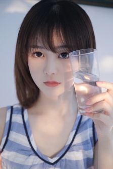 国产乱真实伦精彩对白在线